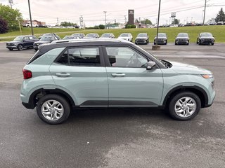 2026 Hyundai Venue Preferred IVT w/Two-Tone in Bathurst, New Brunswick - 4 - w320h240px