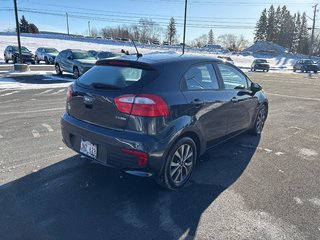 2017 Kia Rio in Bathurst, New Brunswick - 5 - w320h240px
