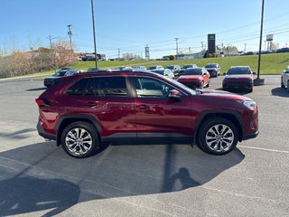 2020 Toyota RAV4 XLE in Bathurst, New Brunswick - 4 - w320h240px