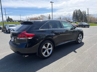Toyota Venza XLE 2015 à Bathurst, Nouveau-Brunswick - 5 - w320h240px