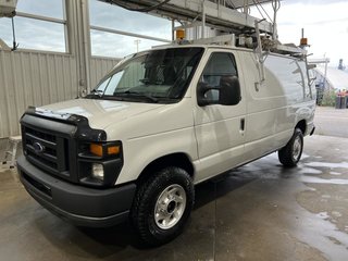 2012 Ford E-350 Super renforcé commercial in Boucherville, Quebec - 2 - w320h240px