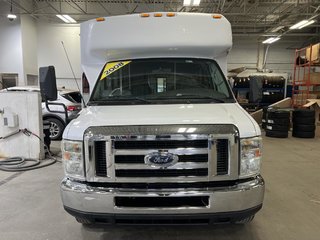 2008 Ford E-450 Super renforcé 158 po DRW in Boucherville, Quebec - 3 - w320h240px
