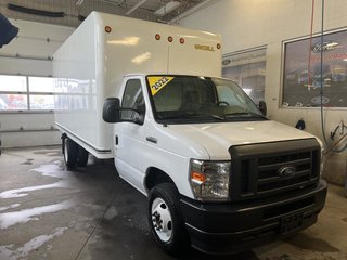 2022 Ford E-450 176 po RARJ in Boucherville, Quebec - 2 - w320h240px