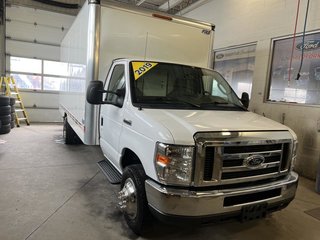 2019 Ford E-series E-450 176 po RARJ in Boucherville, Quebec - 2 - w320h240px