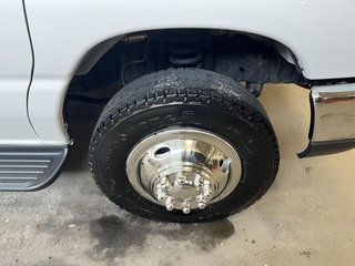 2019 Ford E-series E-450 176 po RARJ in Boucherville, Quebec - 5 - w320h240px