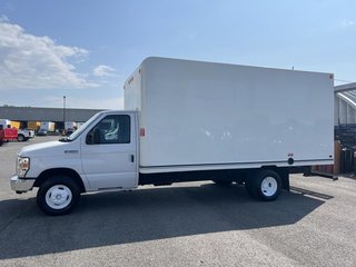 2021 Ford E-series E-450 176 po RARJ in Boucherville, Quebec - 4 - w320h240px