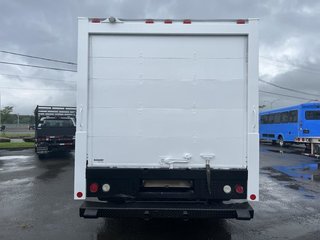 2011 Ford Econoline E-450 Super renforcé 158 po DRW in Boucherville, Quebec - 6 - w320h240px