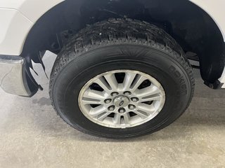 2012 Ford F-150 Cabine Super 4RM 163 po XL in Boucherville, Quebec - 6 - w320h240px