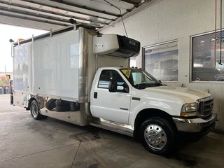 2004 Ford F-550 Cabine classique, empattement de 189 po - XL in Boucherville, Quebec - 2 - w320h240px