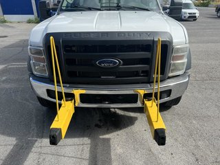 2010 Ford F-550 Cab Super 4RM empat 186po cab à essieu 84po XL in Boucherville, Quebec - 4 - w320h240px