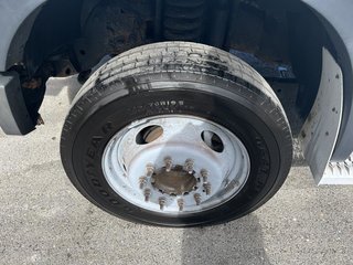 2010 Ford F-550 Cab Super 4RM empat 186po cab à essieu 84po XL in Boucherville, Quebec - 6 - w320h240px