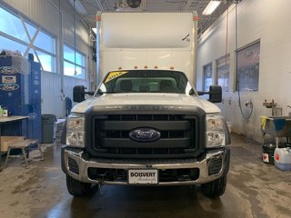 2014 Ford F-550 Xl Cube 16 Pieds in Boucherville, Quebec - 2 - w320h240px