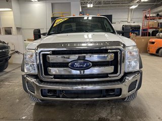 2015 Ford F-550 Cab ord 2RM empat 165po cab à essieu 84p in Boucherville, Quebec - 2 - w320h240px