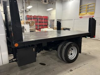 2015 Ford F-550 Cab ord 2RM empat 165po cab à essieu 84p in Boucherville, Quebec - 6 - w320h240px