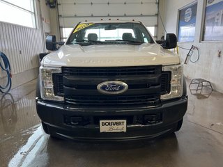 2019 Ford F-550 XL cabine simple 2RM 169 po DCE de 84 po in Boucherville, Quebec - 2 - w320h240px