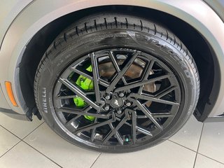 2022 Ford Mustang Mach-E Premium in Boucherville, Quebec - 4 - w320h240px