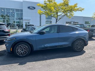 2024 Ford Mustang Mach-E Premium in Boucherville, Quebec - 2 - w320h240px