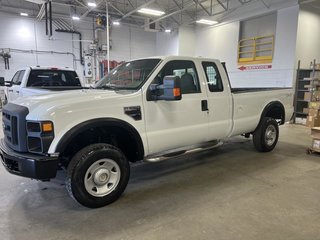 2009 Ford Super Duty F-250 SRW 4 RM, Super cabine 158 po, XL in Boucherville, Quebec - 3 - w320h240px