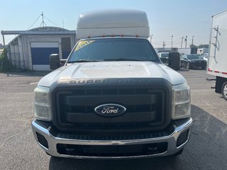 Ford Super Duty F-350 DRW 350 6x6 spacecab 2011 à Boucherville, Québec - 2 - w320h240px