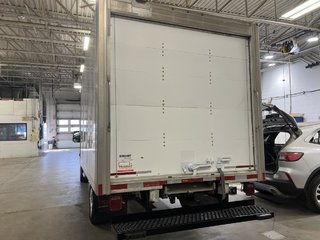 2015 Ford TRANSIT T-250 138 po PNBV de 9 000 lb RARS in Boucherville, Quebec - 6 - w320h240px