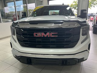 GMC Sierra 1500 Pro 2024 à Boucherville, Québec - 3 - w320h240px