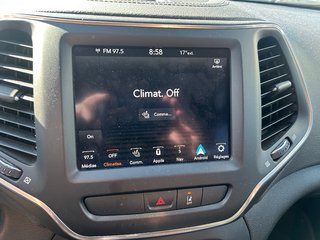 2022 Jeep Cherokee Altitude Luxe