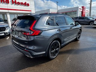 Honda CR-V HYBRID TOURING 2024 à Amherst, Nouvelle-Écosse - 6 - w320h240px