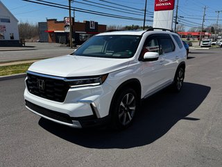 2025 Honda PILOT TOURING in Amherst, Nova Scotia - 4 - w320h240px