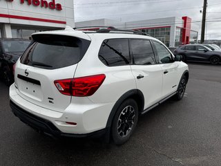 2020 Nissan Pathfinder SL Premium in Amherst, Nova Scotia - 6 - w320h240px