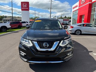2018 Nissan ROGUE SL in Amherst, Nova Scotia - 3 - w320h240px