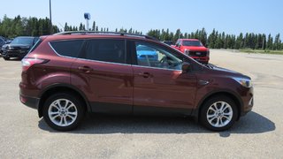 2018 Ford Escape SE AWD 1.5l in Les Escoumins, Quebec - 4 - w320h240px