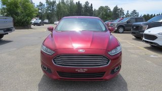 2016 Ford Fusion SE AWD in Les Escoumins, Quebec - 4 - w320h240px