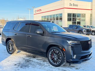 Cadillac Escalade V-SERIES / AWD / 682 HP / WRAP NOIR MAT / BAS KILOMETRAGE 2023 à Thetford Mines, Québec - 3 - w320h240px