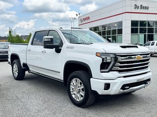2024 Chevrolet Silverado 2500HD HIGH COUNTRY / MARCHE PIED ÉLECTRIQUE / IMPECCABLE / BAS KILOMÉTRAGE / WOW in Thetford Mines, Quebec - 3 - w320h240px