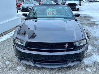 2012 Ford Mustang CALIFORNIA GT-CS / 0 ACCIDENT /  PRIX FIN SAISON  / TOUTES ÉCHANGES ACCEPTÉS / in Thetford Mines, Quebec - 2 - w320h240px