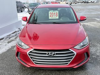 Hyundai Elantra GL / AUTOM / TRÈS BAS KILOS 70.200KM WOW !!!!!! / 2018 à Thetford Mines, Québec - 2 - w320h240px