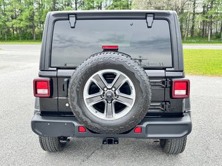 Jeep Wrangler Unlimited SAHARA / 2 TOIT / PRIX IMBATTABLE / 2019 à Thetford Mines, Québec - 5 - w320h240px