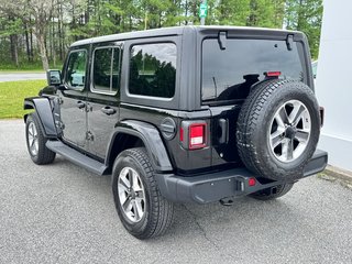 Jeep Wrangler Unlimited SAHARA / 2 TOIT / PRIX IMBATTABLE / 2019 à Thetford Mines, Québec - 6 - w320h240px