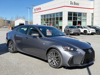 2017 Lexus IS 300 in Thetford Mines, Quebec - 3 - w320h240px