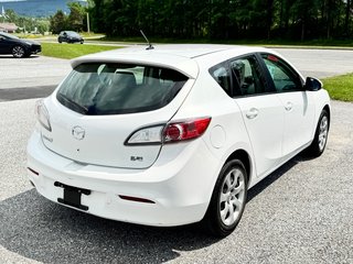 Mazda 3 GX / AUTOM / 45.000KM SEULEMENT / ÉTAT NEUF / 2013 à Thetford Mines, Québec - 5 - w320h240px