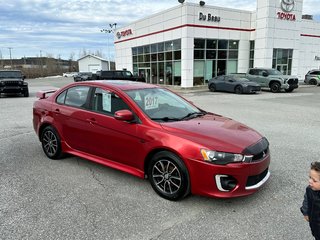 Mitsubishi Lancer MANUELLE / LIMITED / IDÉAL ÉTUDIANTS / FINANCEMENT DISPONIBLE / 2017 à Thetford Mines, Québec - 3 - w320h240px