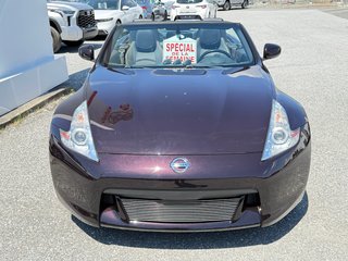 Nissan 370Z TOURING / 59,500KM /AUTOM / SHOWROOM !!!!!! / 2012 à Thetford Mines, Québec - 2 - w320h240px