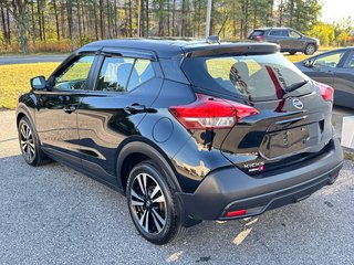 2019 Nissan Kicks SV FWD / BAS KILOS / LA MOINS CHER SUR LE MARCHÉ / in Thetford Mines, Quebec - 6 - w320h240px