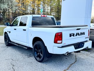2021 Ram 1500 Classic TRADESMAN 4X4 5.7 / TRÈS BAS KILOS 45.500KM WOW / in Thetford Mines, Quebec - 6 - w320h240px