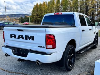 2021 Ram 1500 Classic TRADESMAN 4X4 5.7 / TRÈS BAS KILOS 45.500KM WOW / in Thetford Mines, Quebec - 4 - w320h240px
