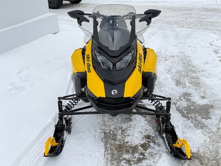 Ski-Doo SM RENEGADE ADRENALINE 900 ACE TURBO / SKI ROULE / IMPECCABLE 2024 à Thetford Mines, Québec - 3 - w320h240px