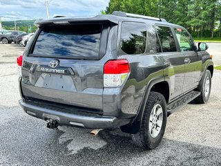 Toyota 4Runner SR5 V6 4X4 / LONGÉVITÉ ET VALEUR ASSURÉE / 2012 à Thetford Mines, Québec - 4 - w320h240px