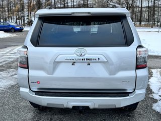 2022 Toyota 4Runner SR5 / BAS KILOMÉTRAGE / 7 PLACES / 1 SEUL PROPRIO / PEA 30-01-29=100km / in Thetford Mines, Quebec - 5 - w320h240px