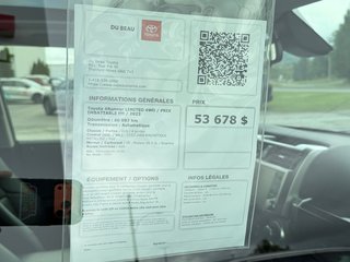 2023 Toyota 4Runner LIMITED 4WD / PRIX IMBATTABLE !!!! / in Thetford Mines, Quebec - 4 - w320h240px