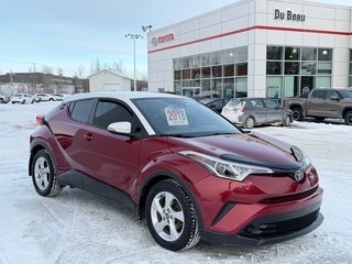 2018 Toyota C-HR XLE / TOIT BLANC HYPER RARE / TRÈS BAS KILOS / in Thetford Mines, Quebec - 3 - w320h240px